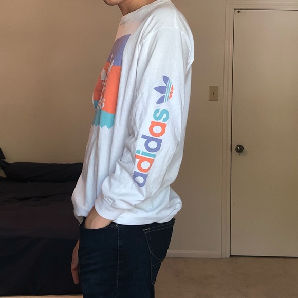 Adidas - Picture 3 of 4